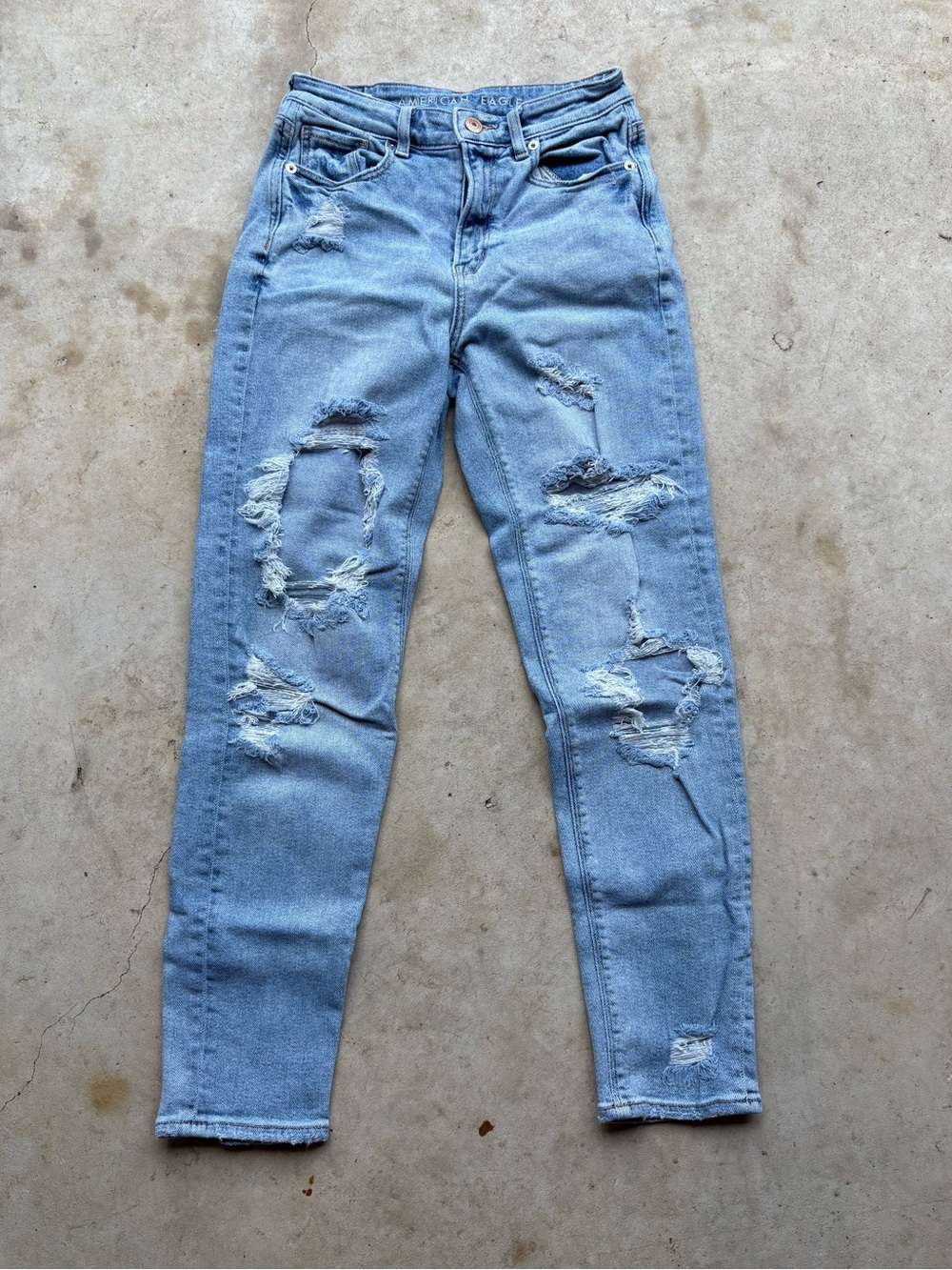 American Eagle Outfitters blue distressed mom jeans